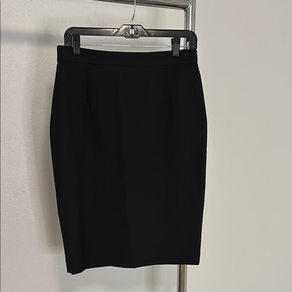 ANTONIO MELANI Dresses & Skirts - Antonio Melani Pencil Skirt Black Sz 8